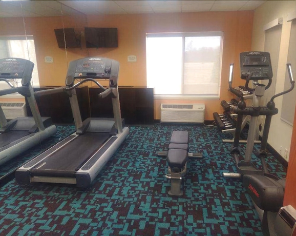 Imagen de los interiores del Hotel Fairfield Inn and Suites By Marriott Wilson. Foto 16