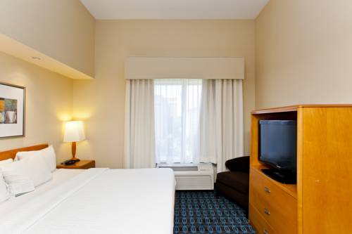 Imagen de la habitación del Hotel Fairfield Inn and Suites By Marriott Winchester. Foto 5