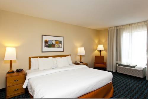 Imagen de la habitación del Hotel Fairfield Inn and Suites By Marriott Winchester. Foto 9