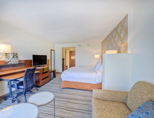 Imagen de la habitación del Hotel Fairfield Inn and Suites By Marriott Winston-salem Downtown. Foto 4