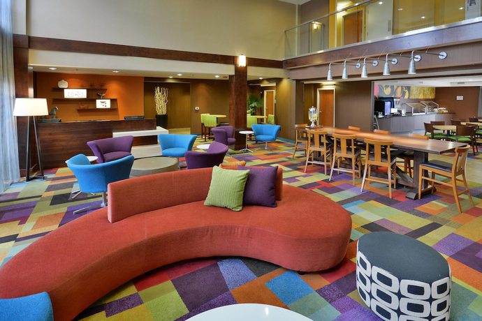 Imagen general del Hotel Fairfield Inn and Suites By Marriott Winston-salem Hanes Mall. Foto 1