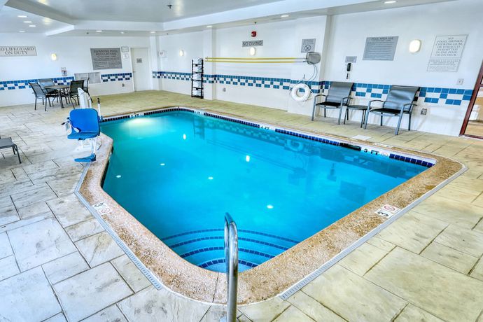 Imagen general del Hotel Fairfield Inn and Suites By Marriott Woodbridge. Foto 2