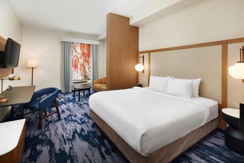 Imagen de la habitación del Hotel Fairfield Inn and Suites By Marriott Worcester Auburn. Foto 19