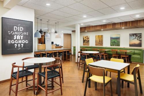 Imagen general del Hotel Fairfield Inn and Suites By Marriott Worcester Auburn. Foto 6