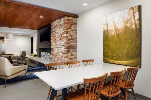 Imagen general del Hotel Fairfield Inn and Suites By Marriott Worcester Auburn. Foto 7