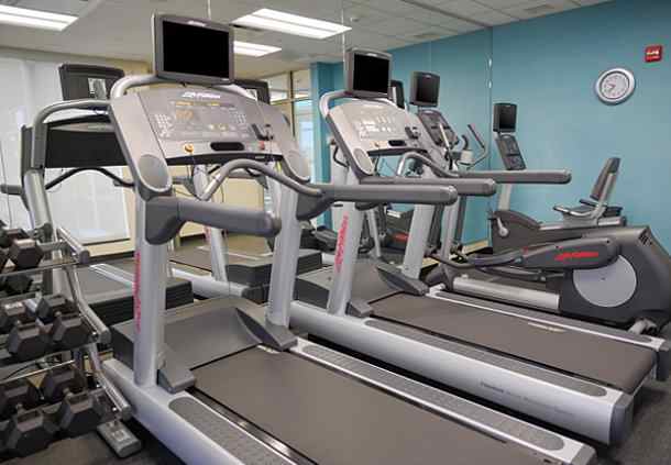 Imagen de los interiores del Hotel Fairfield Inn and Suites Canton South. Foto 8