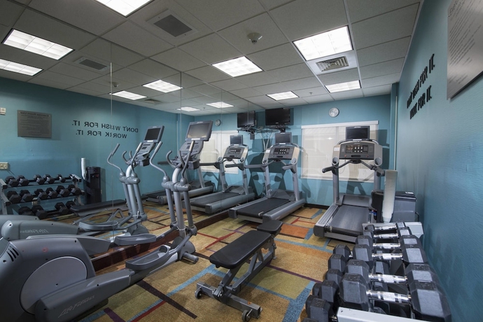 Imagen de los interiores del Hotel Fairfield Inn and Suites Charleston North/university Area. Foto 15