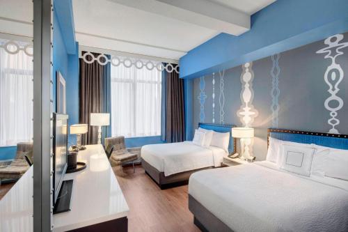 Imagen de la habitación del Hotel Fairfield Inn and Suites Chicago Downtown / Magnificent Mile. Foto 16