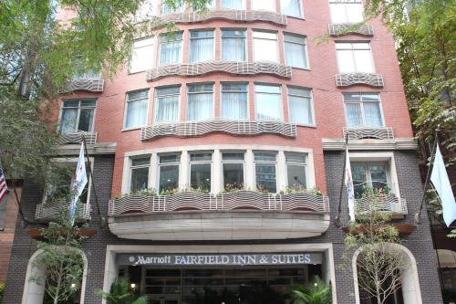 Imagen general del Hotel Fairfield Inn and Suites Chicago Downtown / Magnificent Mile. Foto 15