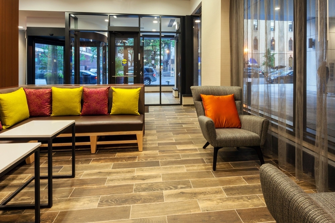 Imagen de los interiores del Hotel Fairfield Inn and Suites Chicago Downtown/river North. Foto 10