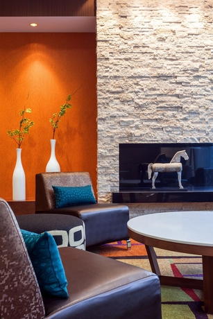 Imagen de los interiores del Hotel Fairfield Inn and Suites Chicago Downtown/river North. Foto 15