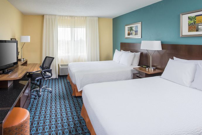Imagen de la habitación del Hotel Fairfield Inn and Suites Chicago Tinley Park. Foto 11
