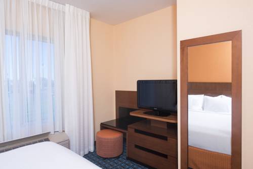 Imagen de la habitación del Hotel Fairfield Inn and Suites Columbus East. Foto 3
