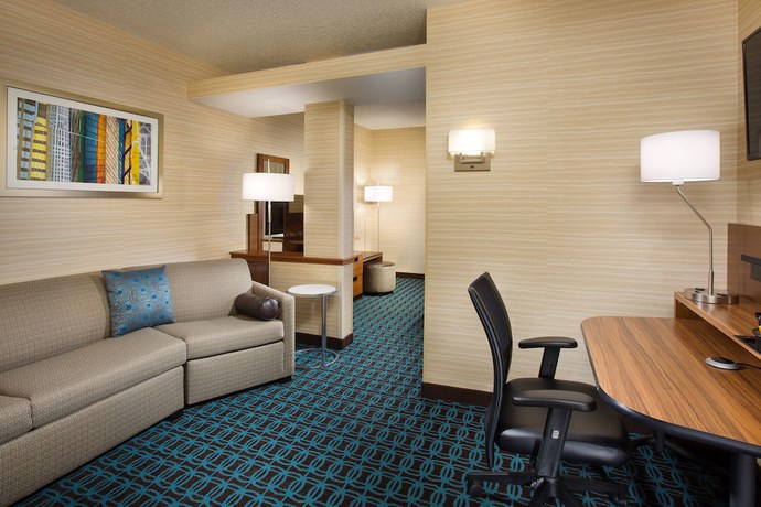 Imagen de la habitación del Hotel Fairfield Inn and Suites Columbus OSU. Foto 10