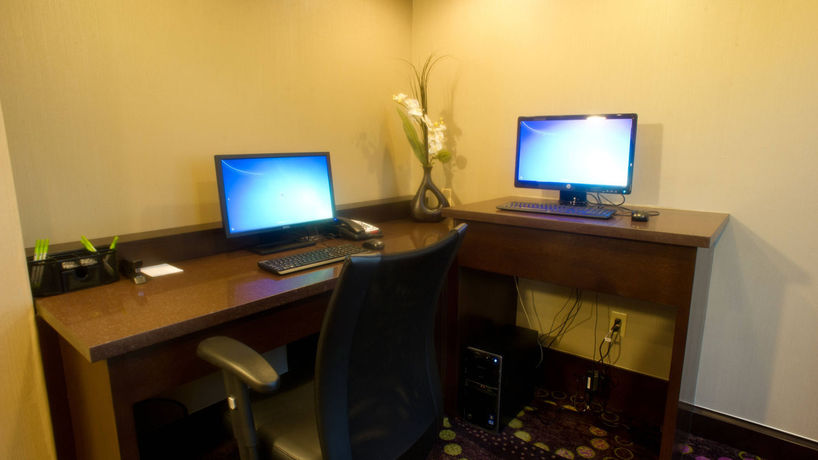Imagen de los interiores del Hotel Fairfield Inn and Suites Dallas DFW Airport South/Irving. Foto 6