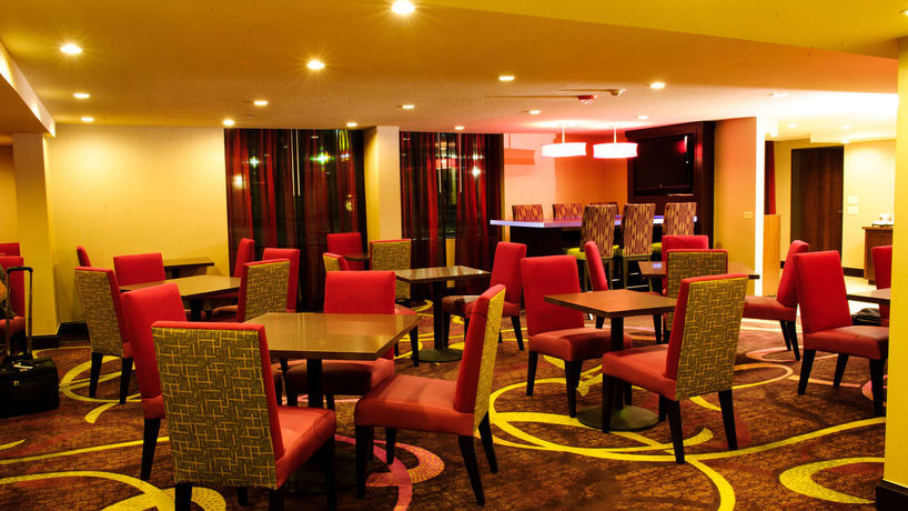 Imagen de los interiores del Hotel Fairfield Inn and Suites Dallas DFW Airport South/Irving. Foto 7