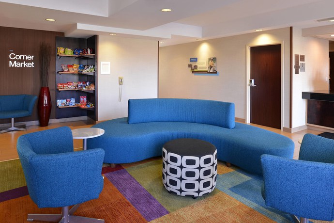 Imagen de los interiores del Hotel Fairfield Inn and Suites Dayton Troy. Foto 15
