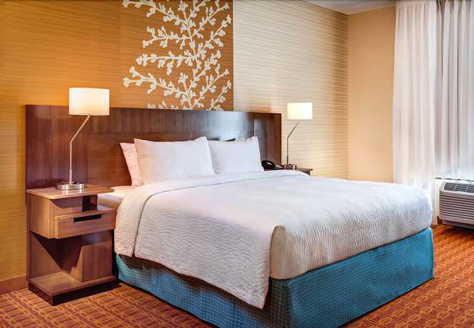 Imagen de la habitación del Hotel Fairfield Inn and Suites Des Moines Urbandale. Foto 7