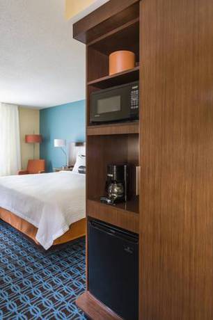Imagen de la habitación del Hotel Fairfield Inn and Suites Findlay. Foto 5