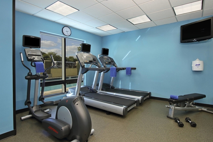 Imagen de los interiores del Hotel Fairfield Inn and Suites Fort Lauderdale Airport-cruise Port. Foto 18