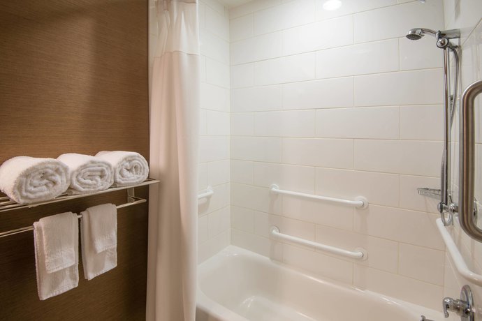 Imagen de la habitación del Hotel Fairfield Inn and Suites Fort Wayne Southwest. Foto 3