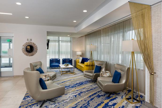 Imagen de los interiores del Hotel Fairfield Inn and Suites Fort Worth Downtown/convention Center. Foto 16