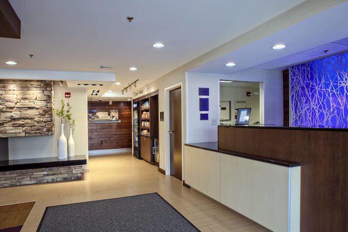 Imagen de los interiores del Hotel Fairfield Inn and Suites Harrisburg Hershey. Foto 5