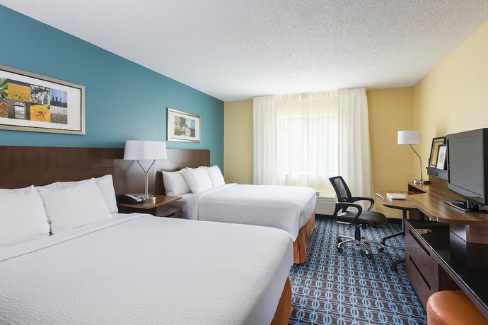 Imagen de la habitación del Hotel Fairfield Inn and Suites Houston Westchase. Foto 11
