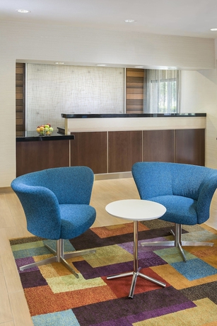 Imagen de los interiores del Hotel Fairfield Inn and Suites Houston Westchase. Foto 15