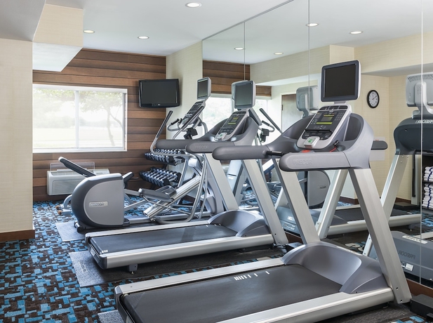 Imagen de los interiores del Hotel Fairfield Inn and Suites Houston Westchase. Foto 16