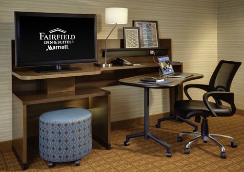 Imagen de la habitación del Hotel Fairfield Inn and Suites Hutchinson. Foto 6