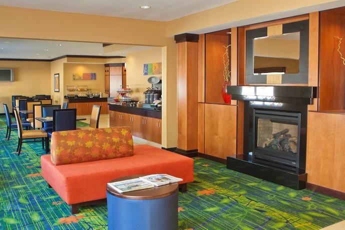 Imagen de los interiores del Hotel Fairfield Inn and Suites Joliet North/plainfield. Foto 18