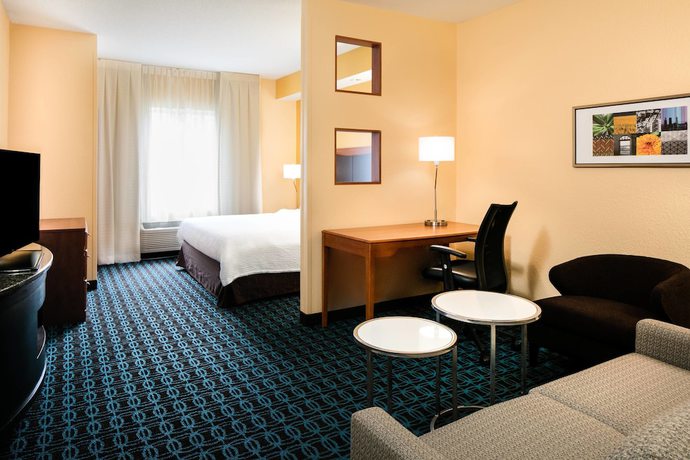 Imagen de la habitación del Hotel Fairfield Inn and Suites Kansas City Olathe. Foto 6