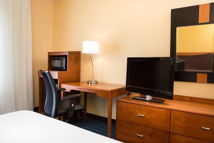 Imagen de la habitación del Hotel Fairfield Inn and Suites Kansas City Olathe. Foto 10