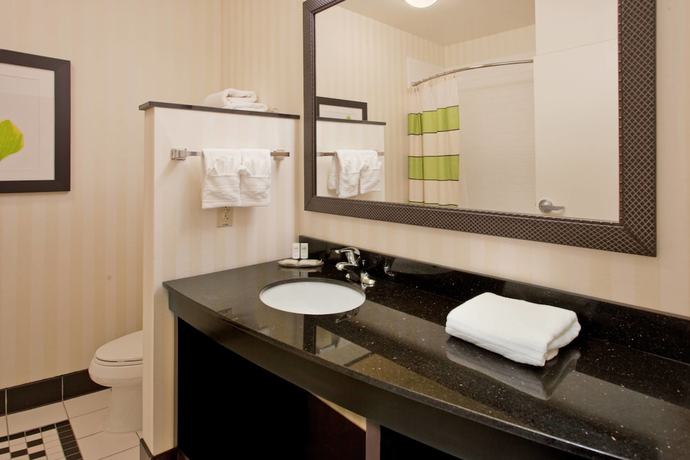 Imagen de la habitación del Hotel Fairfield Inn and Suites Kearney. Foto 5
