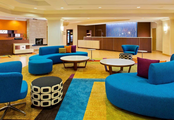 Imagen de los interiores del Hotel Fairfield Inn and Suites Lake Buena Vista in Marriott Village. Foto 11