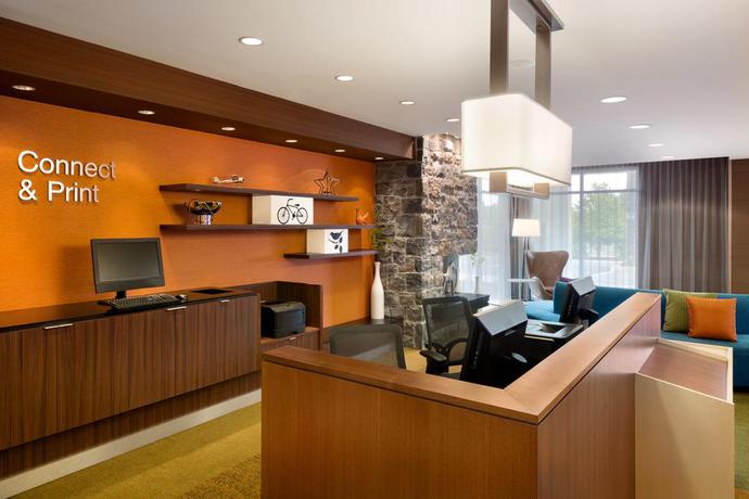Imagen de los interiores del Hotel Fairfield Inn and Suites Lancaster East at The Outlets. Foto 9