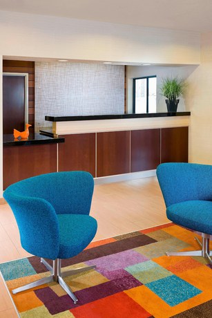 Imagen de los interiores del Hotel Fairfield Inn and Suites Lexington Keeneland Airport. Foto 19