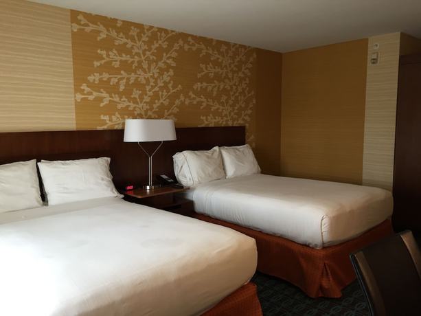 Imagen de la habitación del Hotel Fairfield Inn and Suites Los Angeles Rosemead. Foto 2