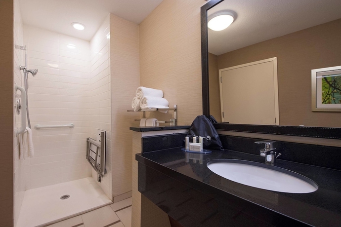 Imagen de la habitación del Hotel Fairfield Inn and Suites Lynchburg Liberty University. Foto 16