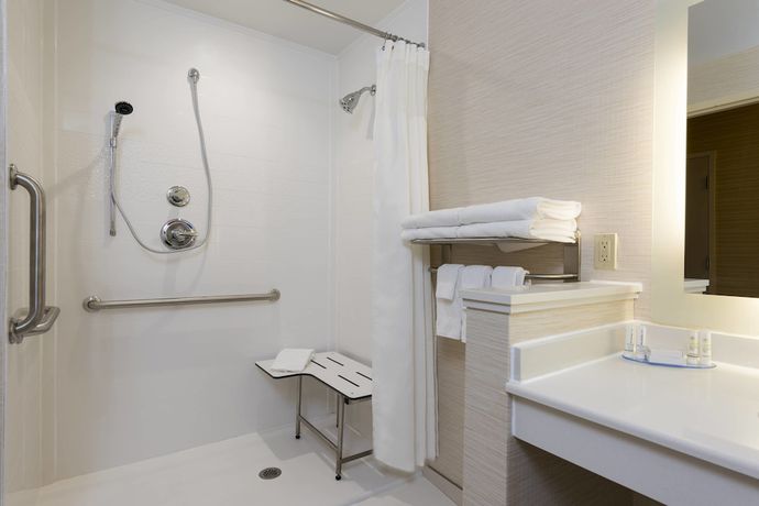 Imagen de la habitación del Hotel Fairfield Inn and Suites Medina. Foto 14