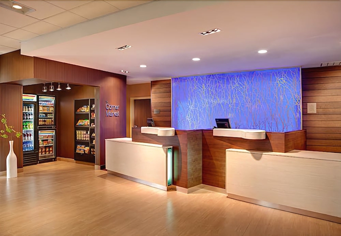 Imagen de los interiores del Hotel Fairfield Inn and Suites Monaca. Foto 17