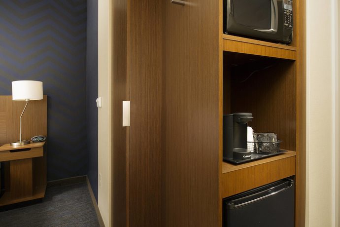 Imagen de la habitación del Hotel Fairfield Inn and Suites Nashville Downtown/The Gulch. Foto 6