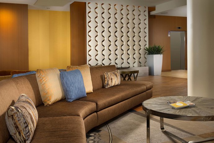 Imagen de los interiores del Hotel Fairfield Inn and Suites Nashville Downtown/The Gulch. Foto 19