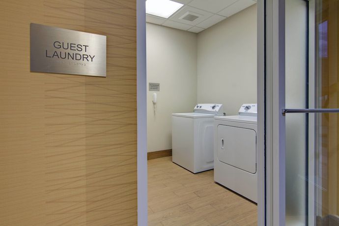 Imagen de los interiores del Hotel Fairfield Inn and Suites Natchitoches. Foto 15