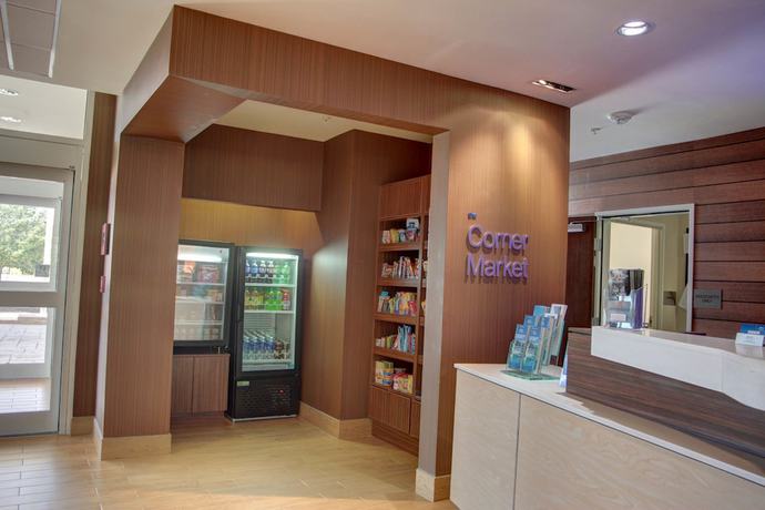 Imagen de los interiores del Hotel Fairfield Inn and Suites Natchitoches. Foto 18