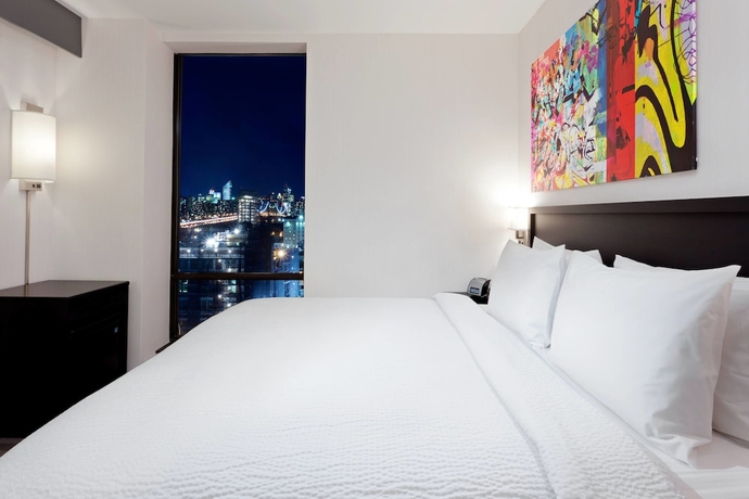Imagen de la habitación del Hotel Fairfield Inn and Suites New York Queens / Queensboro Bridge. Foto 5