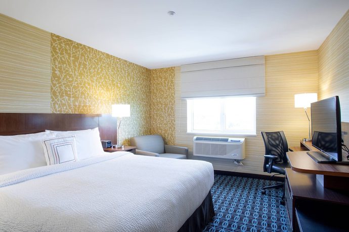 Imagen de la habitación del Hotel Fairfield Inn and Suites New York Queens/Fresh Meadows. Foto 5