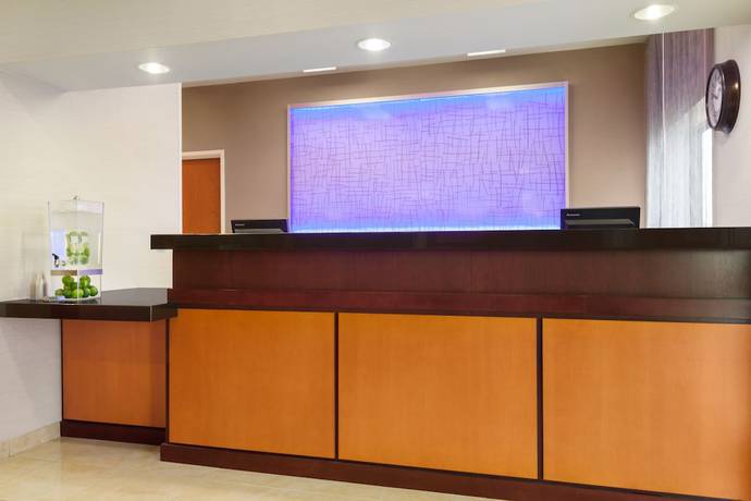 Imagen de los interiores del Hotel Fairfield Inn and Suites Omaha East/council Bluffs, Ia. Foto 16
