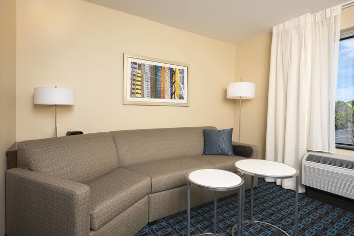 Imagen de la habitación del Hotel Fairfield Inn and Suites Orlando Kissimmee Celebration. Foto 7
